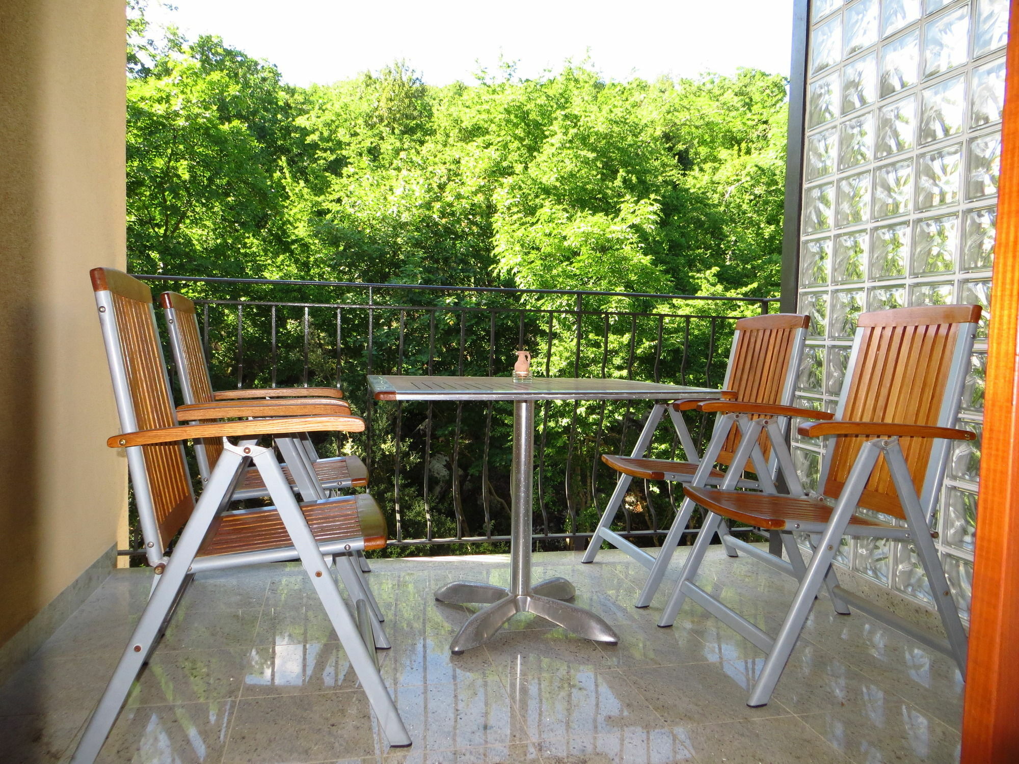 Villa Roses Apartments & Wellness Ičići Екстериор снимка