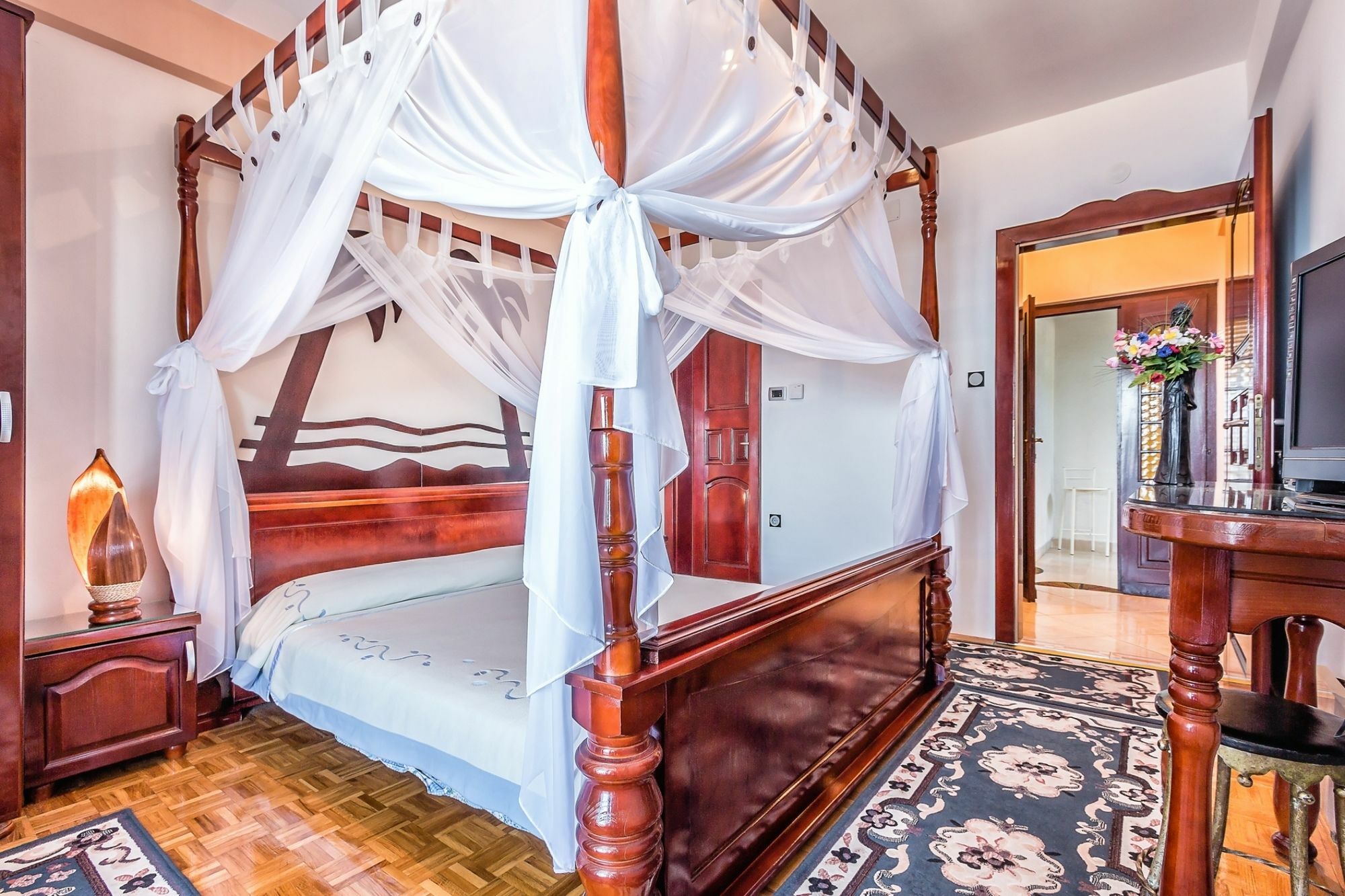 Villa Roses Apartments & Wellness Ičići Екстериор снимка