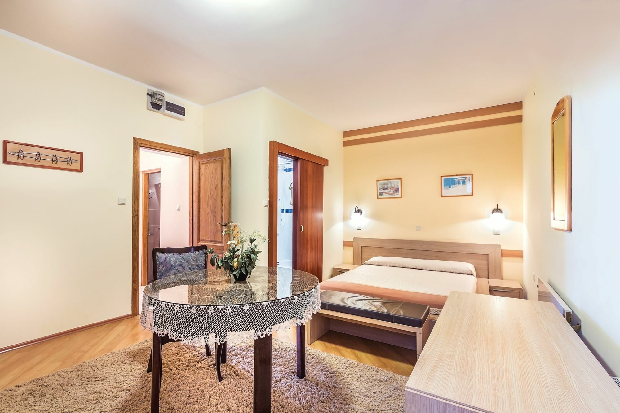 Villa Roses Apartments & Wellness Ičići Екстериор снимка